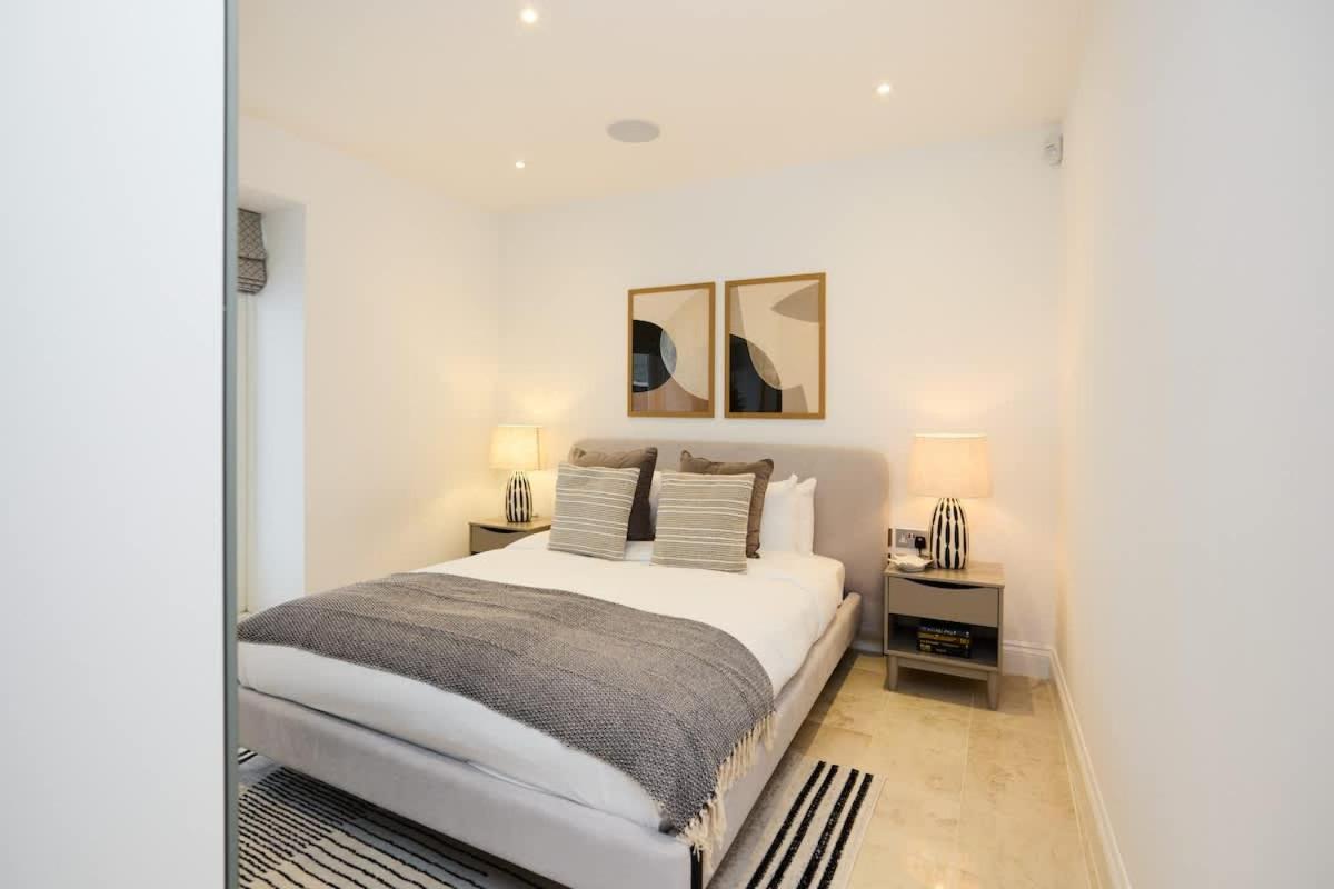 Apartment The Camden Park Place - Lovely 4bdr Flat With Garden London